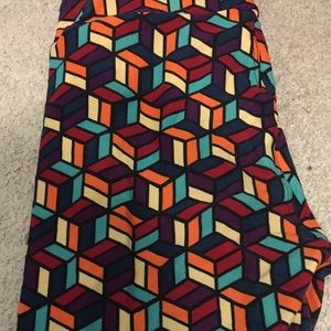 Lularoe OS LEGGINGS